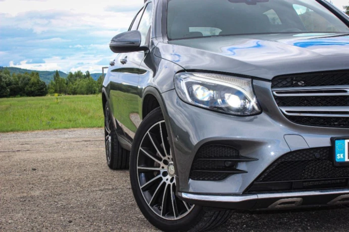 mercedes-benz-glc-suv-glc-220d-4matic-at-125kw170hp-a9-big-2
