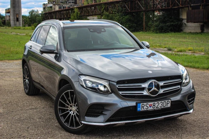 mercedes-benz-glc-suv-glc-220d-4matic-at-125kw170hp-a9-big-1
