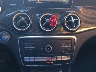 mercedes-benz-gla-200-d-4matic