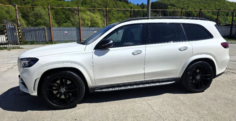 mercedes-gls-400-d-4matic-at-big-1