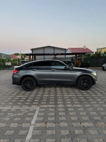 mercedes-benz-glc-43-amg-coupe-287kw-big-3