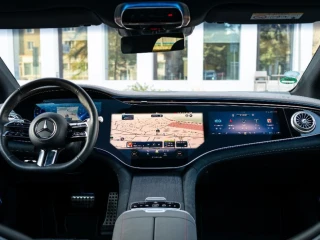 mercedes-benz-eqs-450-amg-plna-vybava