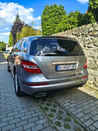 mercedes-benz-r-trieda-r-300-cdi-blueefficiency-140kw190hp-a7-big-3