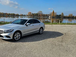 mercedes-benz-c-trieda-220d-4matic