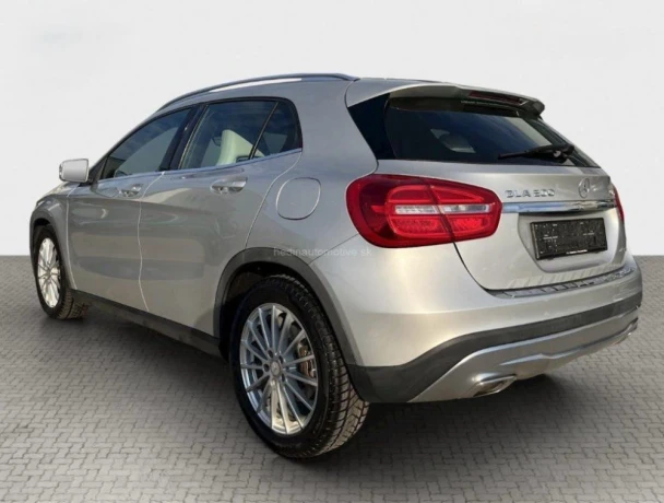 mercedes-benz-gla-200-cdi-4-matic-big-1