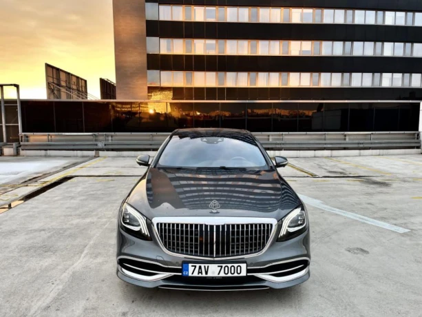 mercedes-benz-s-trieda-sedan-maybach-s-560-4matic-at-big-1