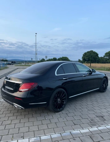 mercedes-e-trieda-e350-d-exclusive-big-1