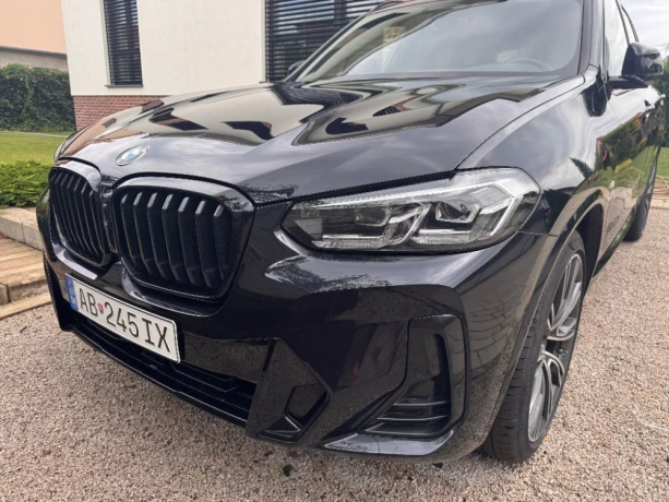 bmw-x3-xdrive30d-m-sport-zar-2027-sr-1majitel-big-2