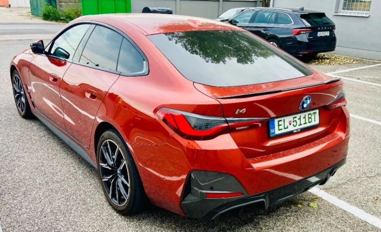 bmw-i4-m50-zaruka-do-5-27-big-2