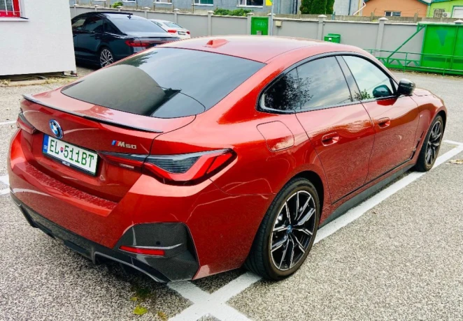 bmw-i4-m50-zaruka-do-5-27-big-1