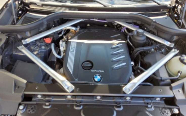 bmw-x6-xdrive-30d-mhev-at-210kw286hp-a8-big-2