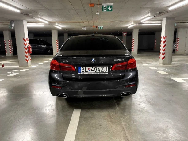 bmw-rad-5-530d-xdrive-at-195kw265hp-a8-big-2