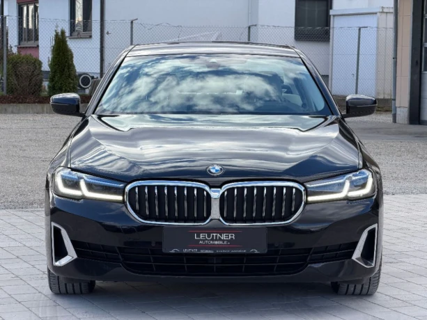 bmw-rad-5-520d-luxury-line-hud-laserlight-1-majitel-big-0