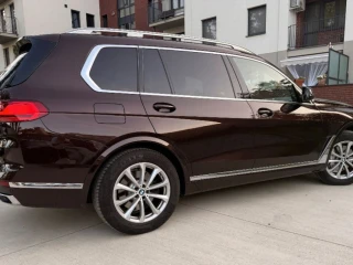bmw-x7-xdrive-30d-at-195kw265hp-a8