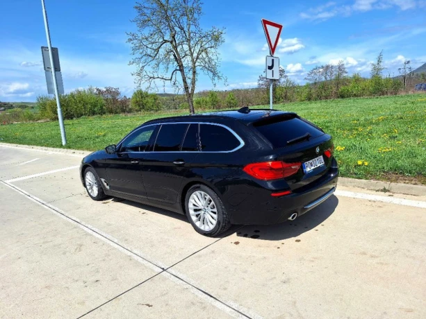 bmw-rad-5-touring-520d-xdrive-at-140kw190hp-a8-big-2