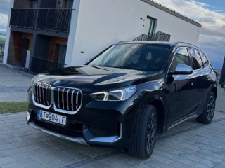 bmw-x1-xdrive-20d-x-line-2023-360-kamera-panorama