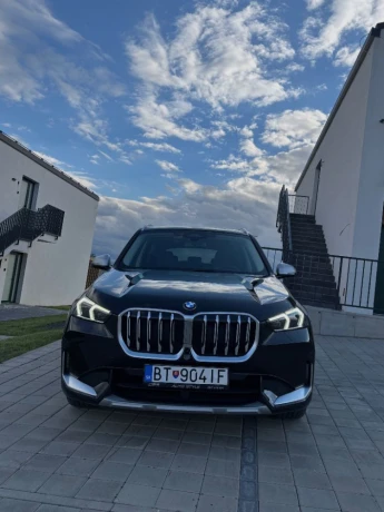 bmw-x1-xdrive-20d-x-line-2023-360-kamera-panorama-big-1