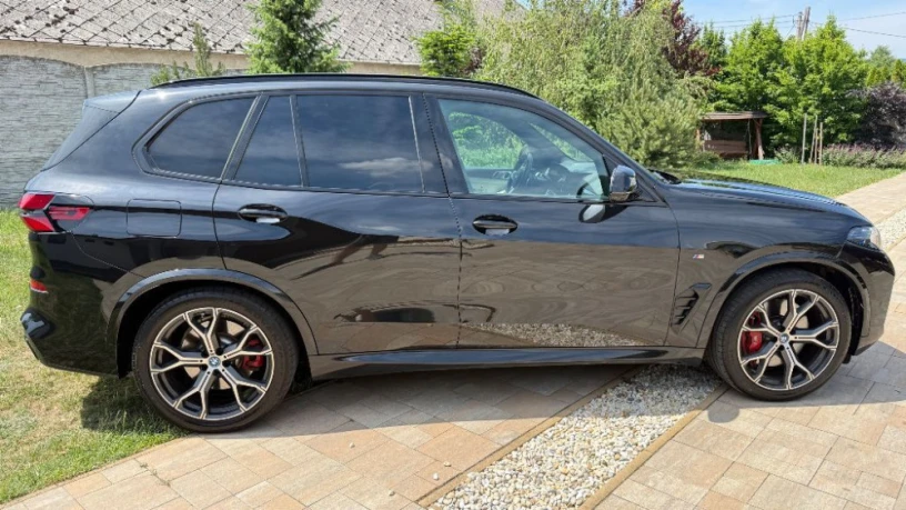 bmw-x5-50e-360-kw-big-1