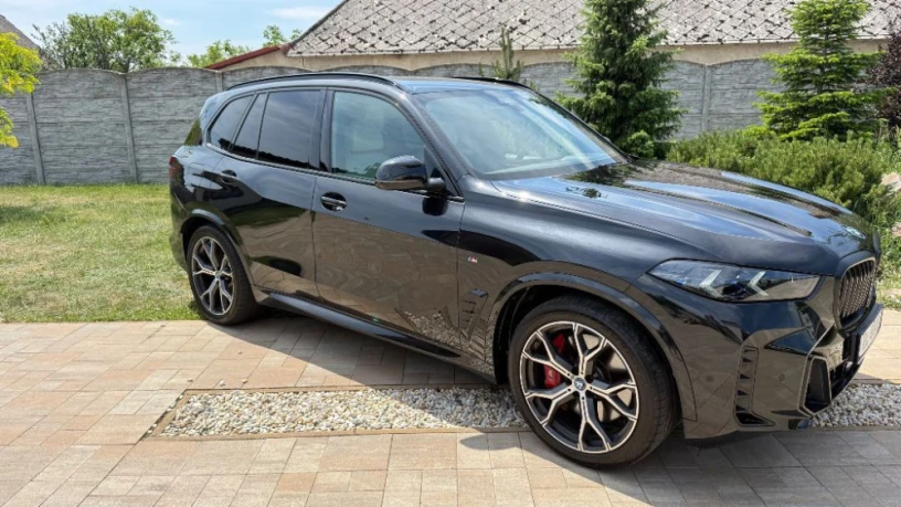 bmw-x5-50e-360-kw-big-0