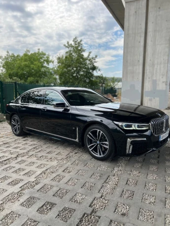 bmw-rad-7-30-benzin-245kw-automat-prevodovka-4x4-big-1