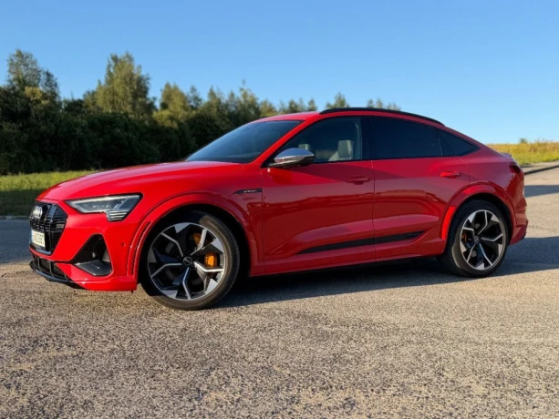 audi-e-tron-e-tron-s-sportback-quattro-370kw503hp-a1-big-0