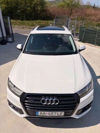 audi-q7-2018-big-0