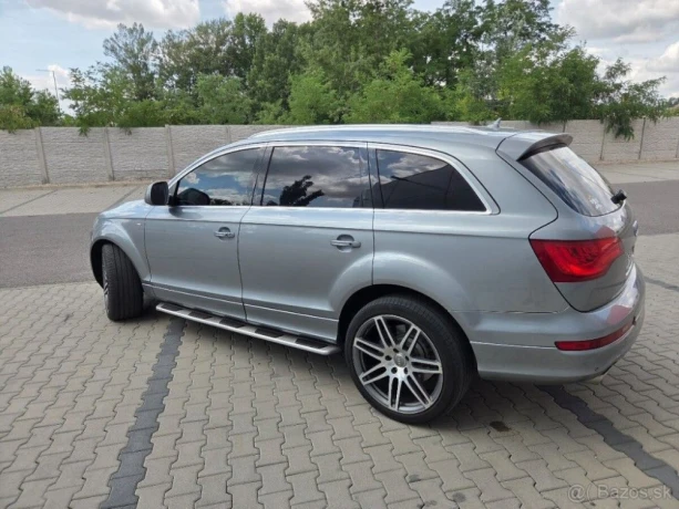 audi-q7-audi-q7-big-3