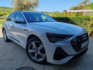 audi-e-tron-e-tron-55-quattro-s-line-300kw408hp-a1