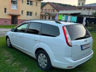 ford-focus-kombi-predam-ford-focus-kombi