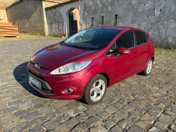 ford-fiesta-14-duratec-16v-trend-71kw96hp-m5-big-1