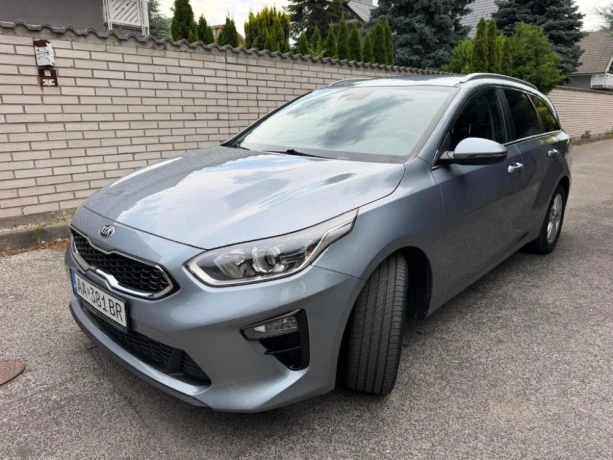 kia-ceed-sw-16-crdi-mhev-gold-at-100kw136hp-a7-big-0