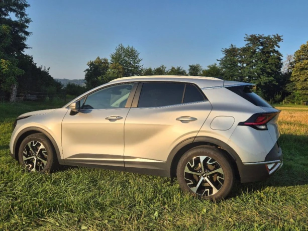 kia-sportage-16-t-gdi-gold-118kw160hp-m6-big-3