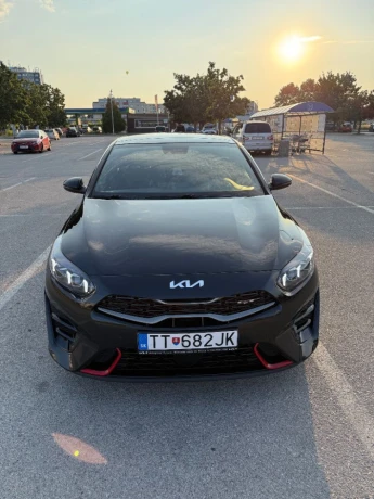 kia-pro-ceed-pro-16-t-gdi-gt-at-150kw204hp-a7-big-0