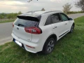 kia-niro-eco-hybrid-small-1