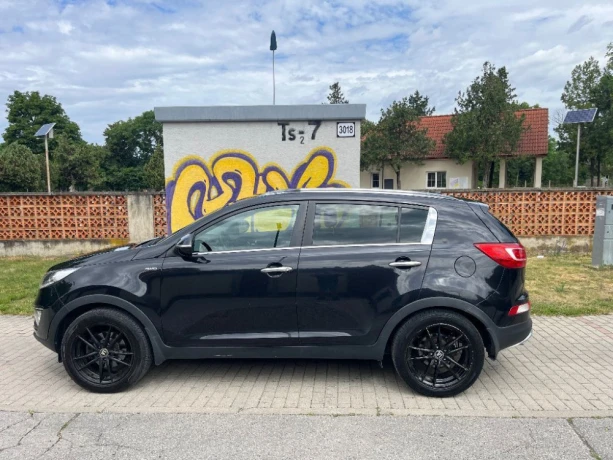 kia-sportage-20-crdi-vgt-4wd-ex-at-100kw136hp-a6-big-3
