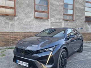 peugeot-408-12-puretech-130-allure-eat8-96kw130hp-a8