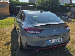 hyundai-i30-fastback-fastback-n-20-t-gdi-n-performance-202kw275hp-m6