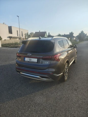 hyundai-santa-fe-22-crdi-premium-4x4-at-148kw202hp-a8-big-2