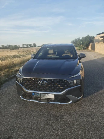 hyundai-santa-fe-22-crdi-premium-4x4-at-148kw202hp-a8-big-0