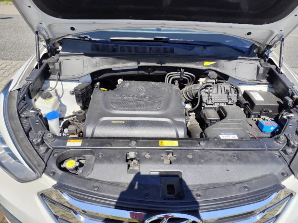 hyundai-santa-fe-22-crdi-vgt-4x4-elegance-at-145kw197hp-a6-big-3