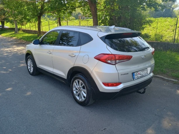 hyundai-tucson-17-crdi-comfort-85kw116hp-m6-big-2