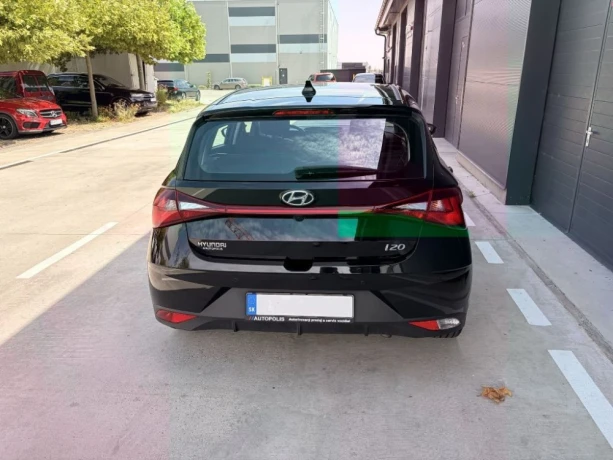 hyundai-i20-10-t-gdi-family-at-74kw100hp-a7-big-2