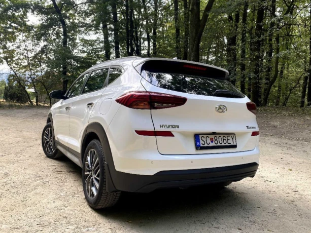 hyundai-tucson-16-gdi-style-97kw132hp-m6-big-2