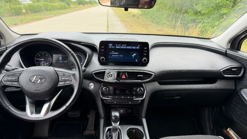 hyundai-santa-fe-22-crdi-smart-4x4-at-148kw202hp-a8-big-3