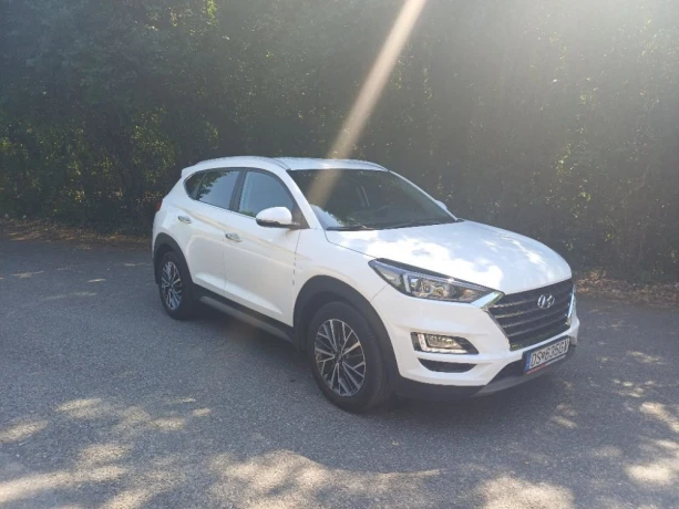 hyundai-tucson-16-t-gdi-130-kw-7dct-style-64-044-km-1-majitel-big-1