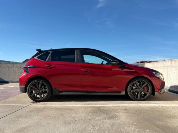hyundai-i20-n-performance-16-t-gdi-150-kw-big-3