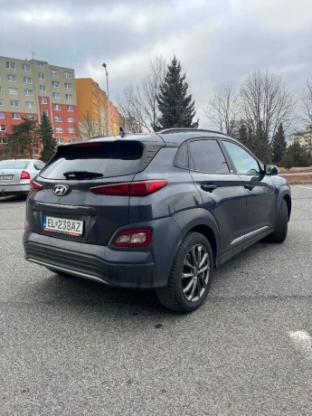hyundai-kona-electric-150-150kw204hp-a1-big-2