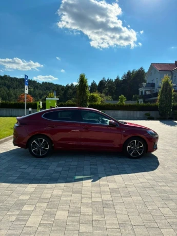 hyundai-i30-16-crdi-mhev-imt-style-100kw136hp-m6-big-1