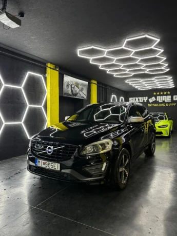 volvo-xc60-d5-24l-r-design-geartronic-awd-162kw220hp-a6-big-0