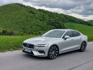 volvo-s60-b5-mhev-184kw